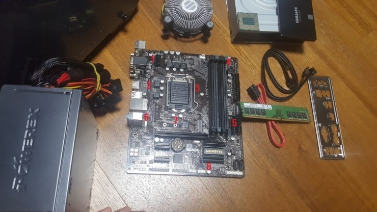  일반 PC 컴퓨터 조립방법,조립하기