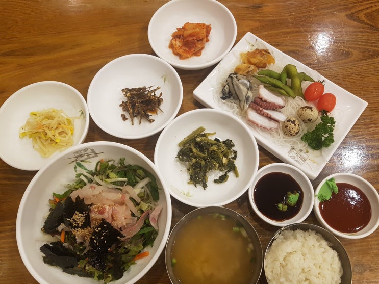 서귀포이중섭거리맛집 죽림횟집에서 회덮밥을~ 서귀포이중섭거리맛집 죽림횟집에서 회덮밥을~