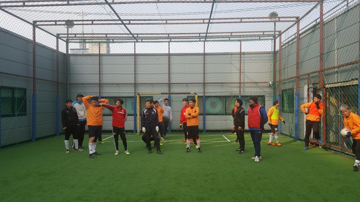  인천서구에 모여 또 조기축구를 했네요.