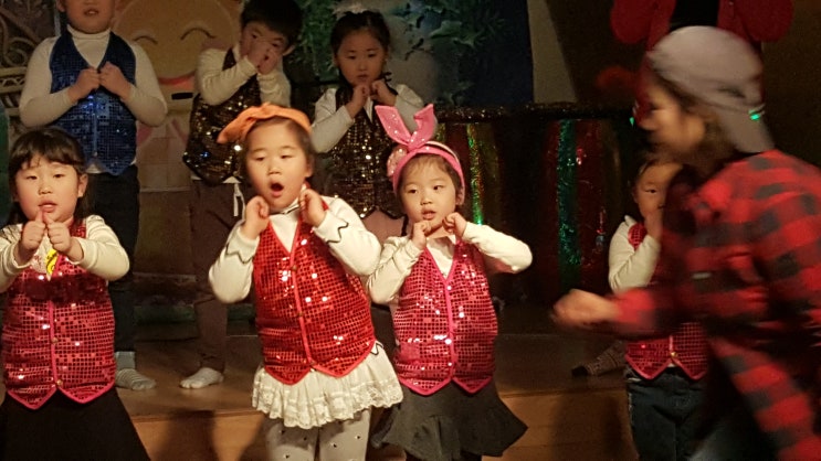  유치원 행사 사진