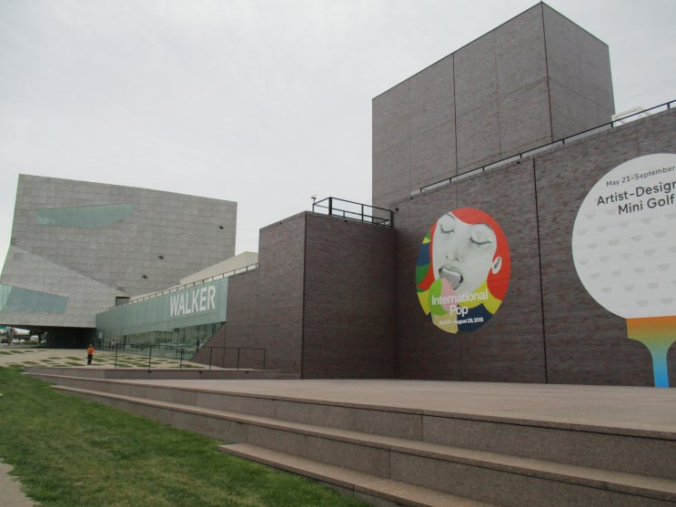  Walker Art Center