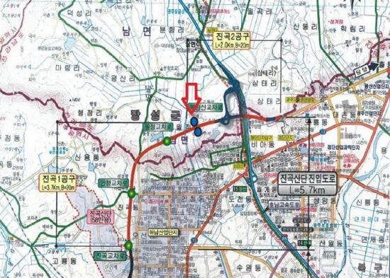 민간주유소 설립때문에 ‘3천억 들인 자동차전용도로 폐지하라’ 황당 민간주유소 설립때문에 ‘3천억 들인 자동차전용도로 폐지하라’ 황당