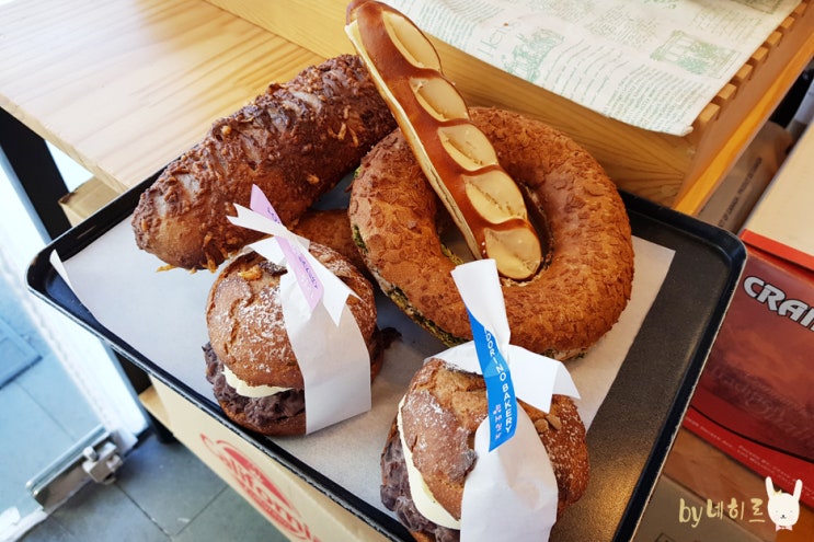 망우동 빵집 팡도리노 : 앙버터, 바질크런치링, 호밀난달라 망우동 빵집 팡도리노 : 앙버터, 바질크런치링, 호밀난달라