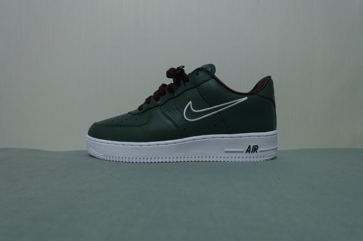  [NIKE] 에어 포스 원 '깊은 숲' - AIR FORCE 1 LOW RETRO 'HONG KONG'