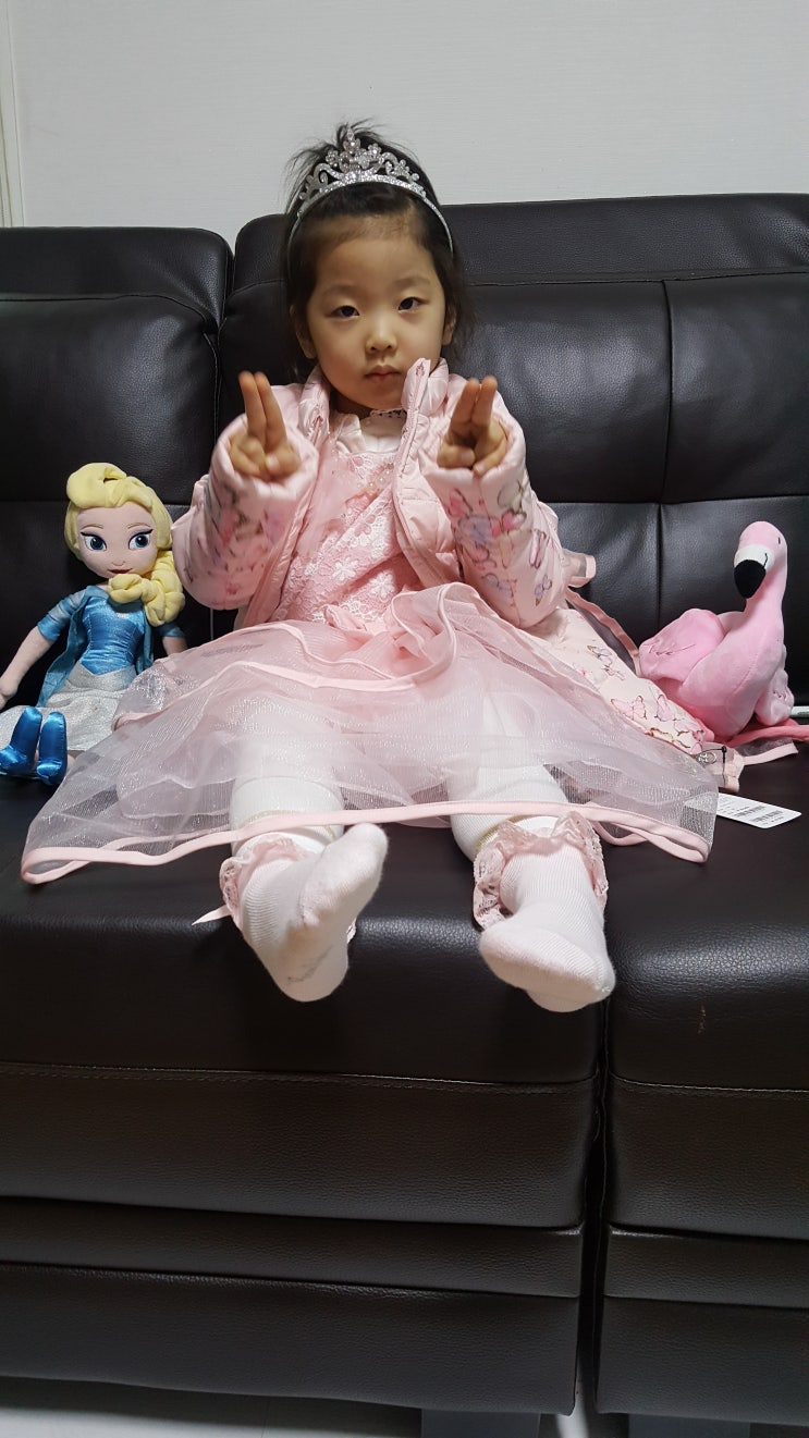  드레스 입고~~^^