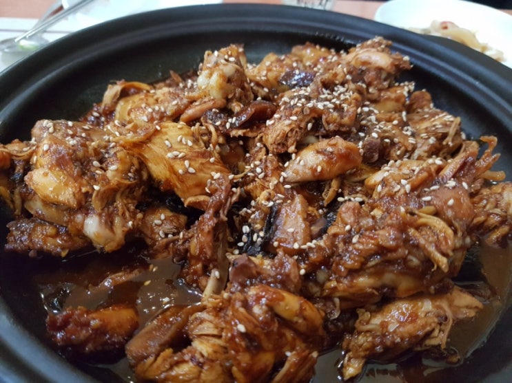 경북 맛집 / 청도 맛집 / 청도 시골집 / 웅치기 닭 / 할매 김밥 / 현지인 추천 맛집 / 박봉 김밥 / 마약 김밥 경북 맛집 / 청도 맛집 / 청도 시골집 / 웅치기 닭 / 할매 김밥 / 현지인 추천 맛집 / 박봉 김밥 / 마약 김밥