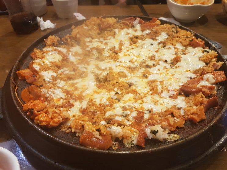  왕십리맛집) 부대볶음 《서병장 대 김일병》