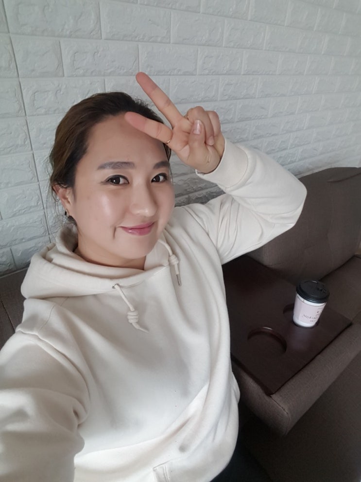  100문 100답,나 사용법,나 설명서,나 돌아보기,아이엠그라운드,자기소개하기