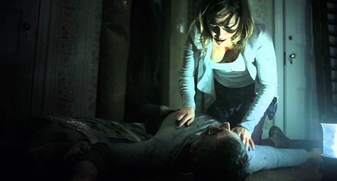  사일런트 스크림(Silent House, 2011) - 익숙한 반전이지만 색다른 반전영화