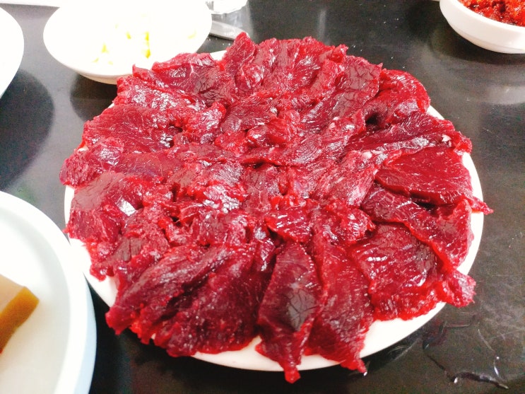 대구뭉티기맛집 이렇게 싱싱한 생고기를 즐길수 있다니~~