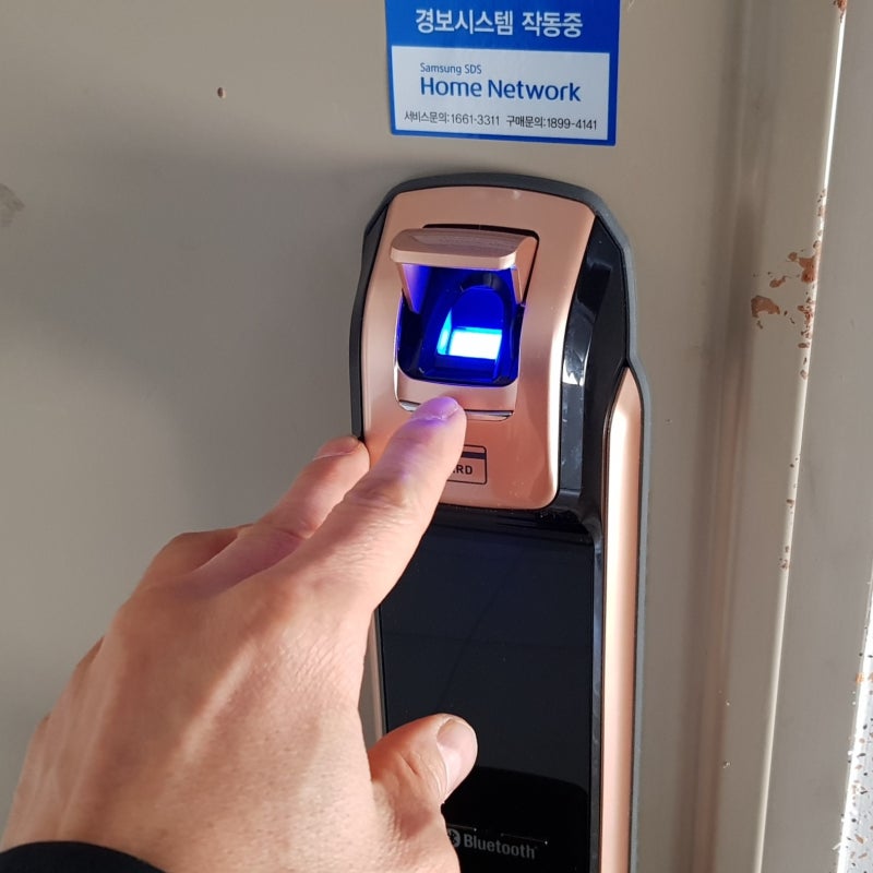 지문인식 디지털 도어락 천안 두정푸르지오4차 성성 백석 성정 차암 신부 신방 용곡 봉명 쌍용 다가 열쇠로 시공하다