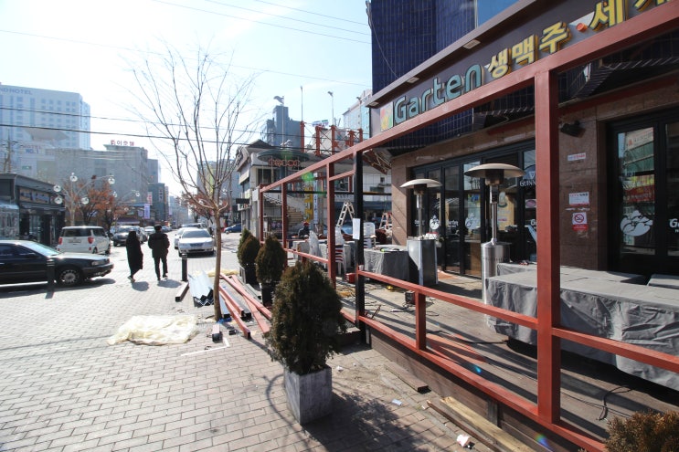  수원 가르텐비어 상가 스카이어닝 시공 피움 -2 (스카이어닝, 폴딩도어)
