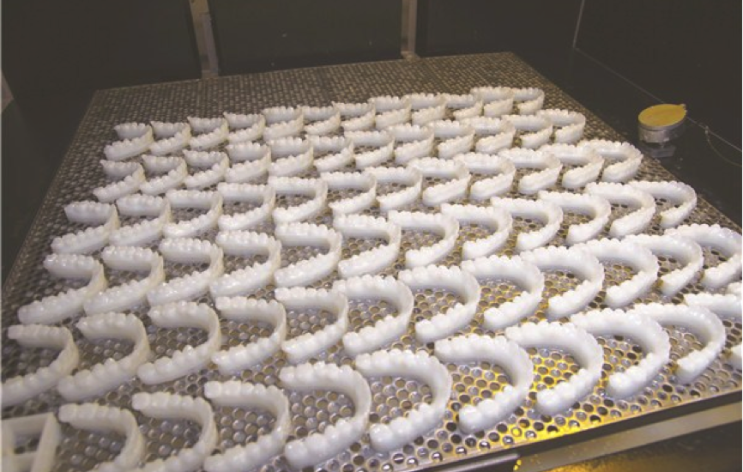  Smartee Dental Choose UnionTech Stereolithography Equipment for High Volume Manufacturing