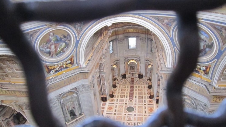 #176. 바티칸 성 베드로 대성당 돔에 오르다