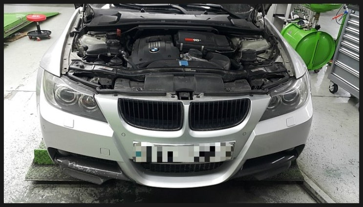  2008 BMW335I 냉각수누수로 라디에이터교환 
