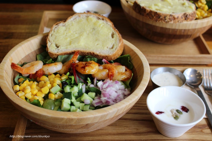  홍대샐러드맛집 Greenish365(그리니쉬365)