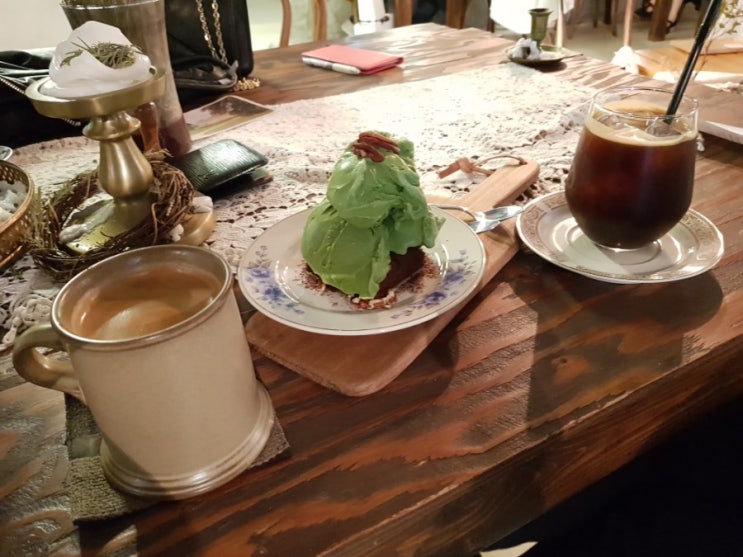  인천 부평 평리단길 인스타 감성 예쁜 카페, 혜리꽃케이크