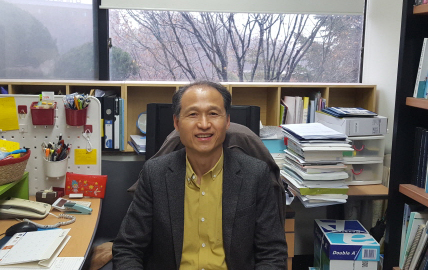  현대인의 지친 마음을 수사한다_용인송담대학교 사회복지과 교수 박종팔