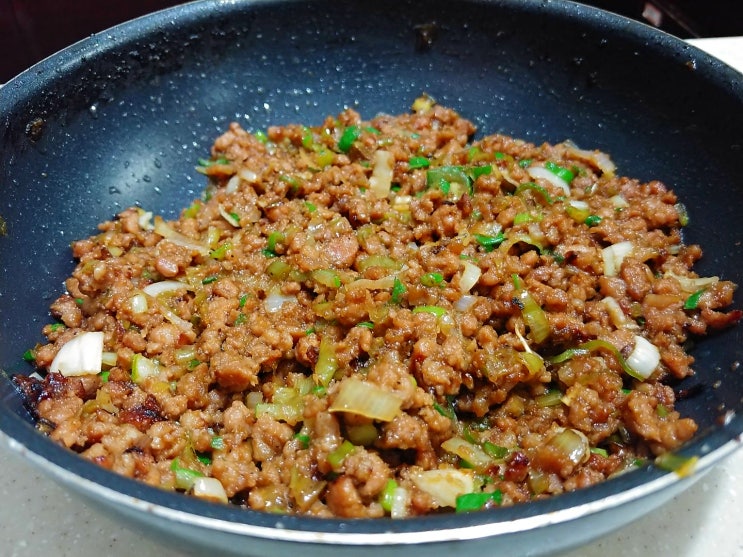  활용도 높은 돼지고기 맛나니 만들기
