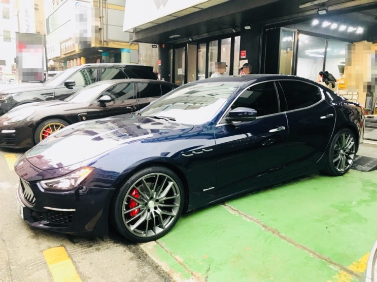  마세라티 기블리 티타노 21인치 휠로 제대로 된 인치업하기