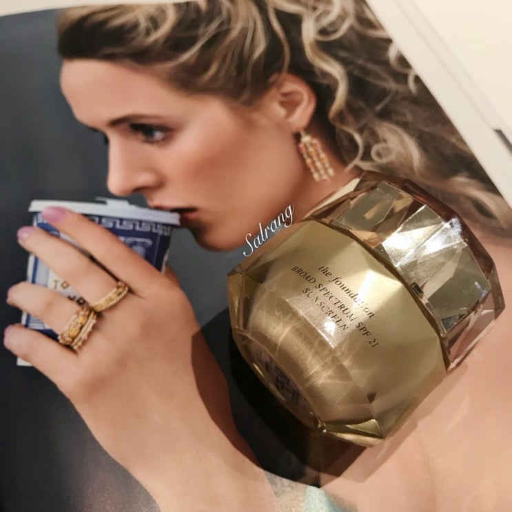 [끌레드뽀 보테] 자연스러운 톤업 파운데이션 - 누드스킨 크림 &ldquo;르퐁드뗑&rdquo;