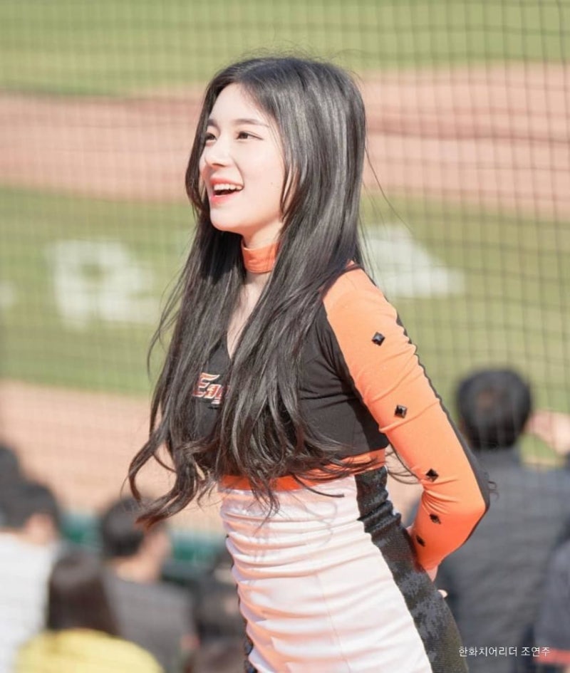 한화치어리더 조연주 아이린닮았네.+인스타 : 네이버 블로그