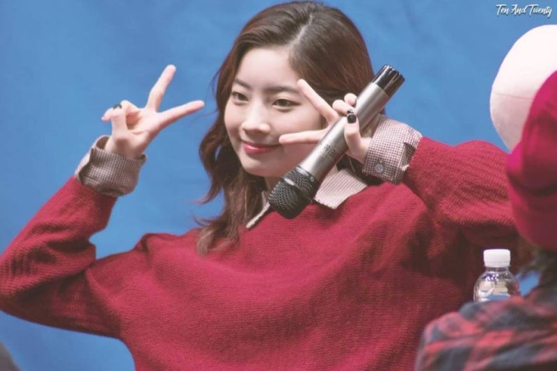 TWICE Dahyun's 'Likey' Fan Sign Event