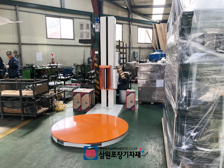  파렛트랩핑기 랩핑기를 설치했습니다 [코리아나화장품, 안성공업]