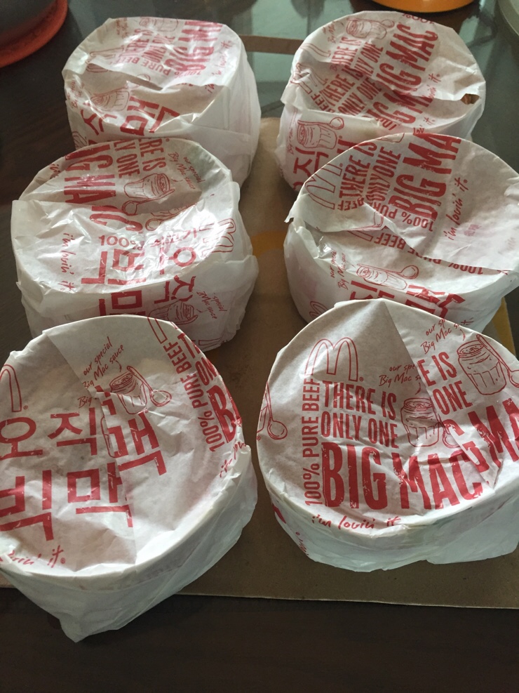  빅맥 단품 오늘만 2400원