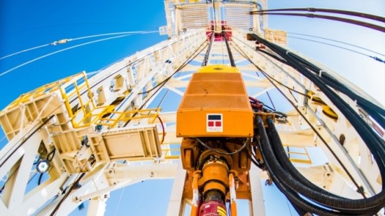 2분기 유가 전망은…WTI 54~57달러 - 사우디 감산 의지·이란 지정학적 리스크 등 유가 상승요인, 미 원유 생산량 35년래 최고치…"추가적 상승은 어려워" 2분기 유가 전망은…WTI 54~57달러 - 사우디 감산 의지·이란 지정학적 리스크 등 유가 상승요인, 미 원유 생산량 35년래 최고치…"추가적 상승은 어려워"