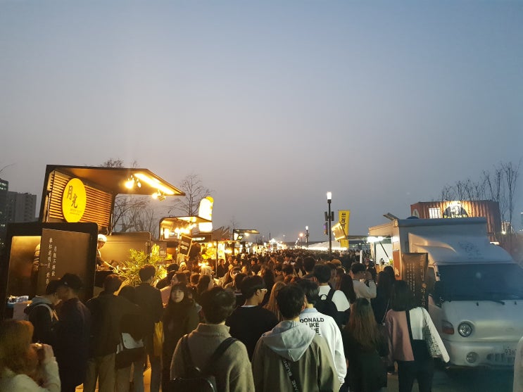  오늘 서울 밤도깨비야시장 다녀왔어요!!