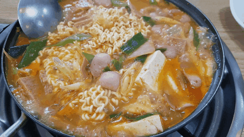  별내 카페거리 맛집 - 도깨비부대찌개&냉면 전문점