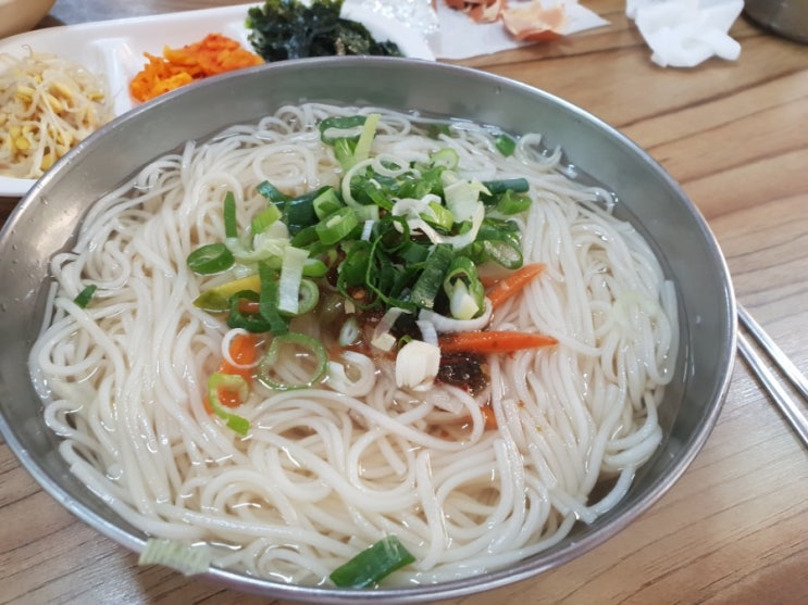  쌀쌀할때는 담양국수 맛집 뚝방에서 한그릇~~