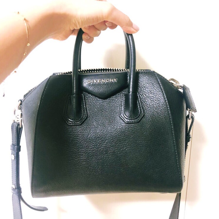  데일리 명품백 지방시 안티고나 미니
