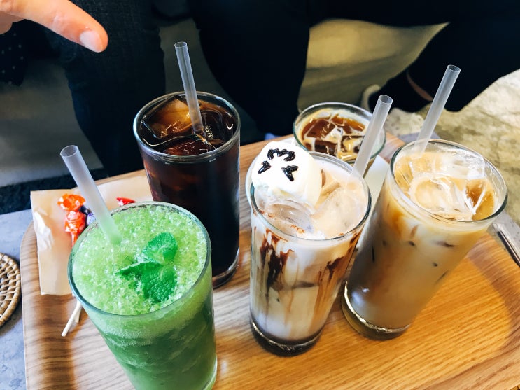  데이트 코스로 짱! 사진찍기 딱 예쁜 카페 스테이온