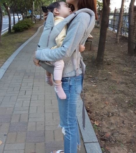 아기띠추천 에끌레브 힙시트아기띠!넘나 편안해요