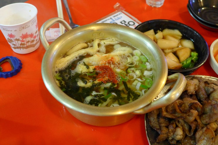 대구 북성로 불타는 청춘, 연탄불고기와 우동으로 하루를 마무리 대구 북성로 불타는 청춘, 연탄불고기와 우동으로 하루를 마무리