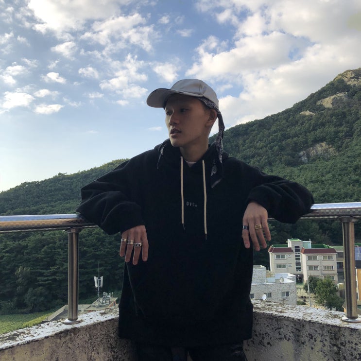  스트릿 패션 오버핏이 매력적인 워크웨어/밀리터리 브랜드 오버캐스트(OVERCAST/OVC) 레이지본 후드  감성 제대로