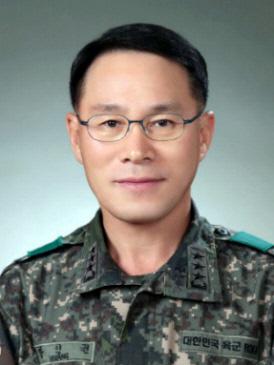 육군 제2작전사령관 황인권 제8군단장 내정 육군 제2작전사령관 황인권 제8군단장 내정