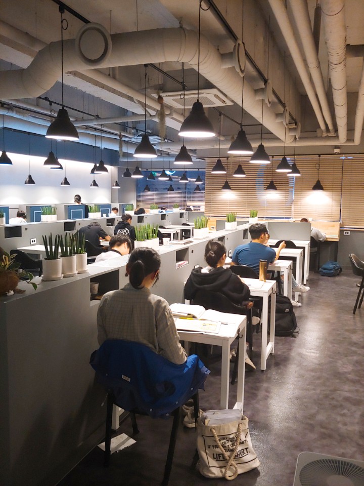  영통 스터디 카페/공부 잘되는 독서실!