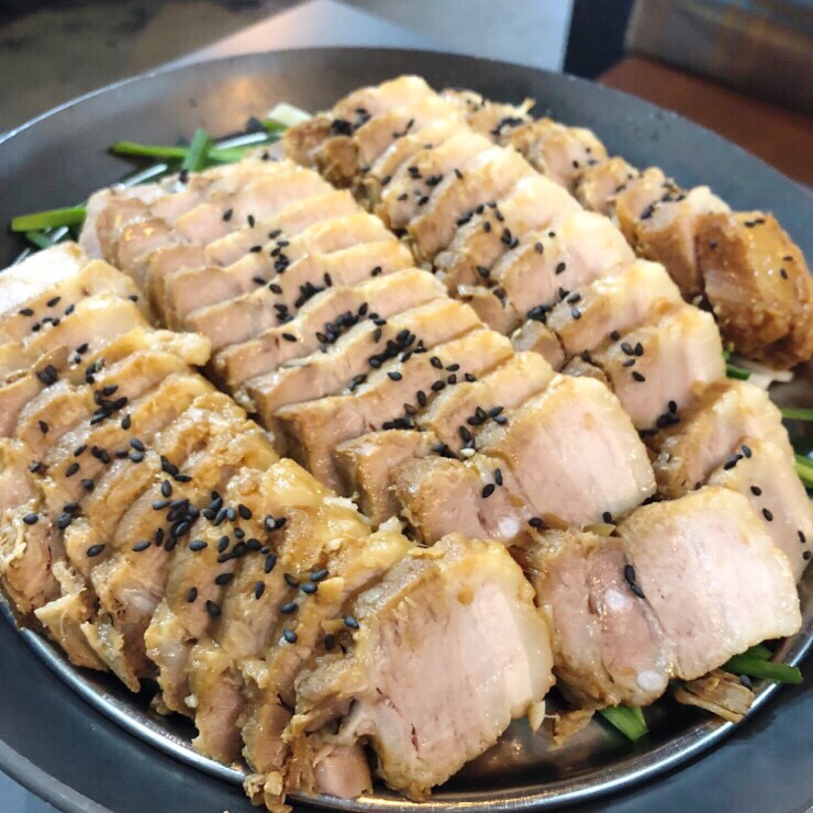  강남 저렴한 맛집 홍대칼국수와족발, 보쌈과 칼국수의 조합