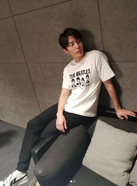 이민기 나이 인스타그램 속 멋짐 묻어나는 일상