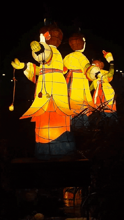  수원가볼만한곳:)  등불축제 ♥ 치킨골목