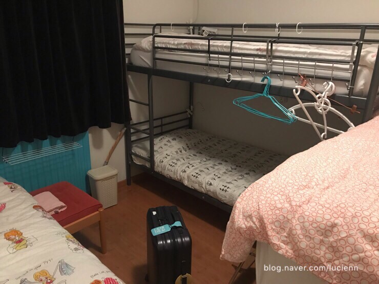  암스테르담 퍼스트 홀란드 스테이 숙박 후기