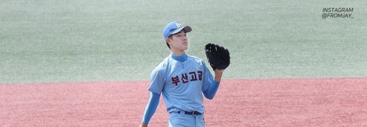  부산고 한승주 투수 투구