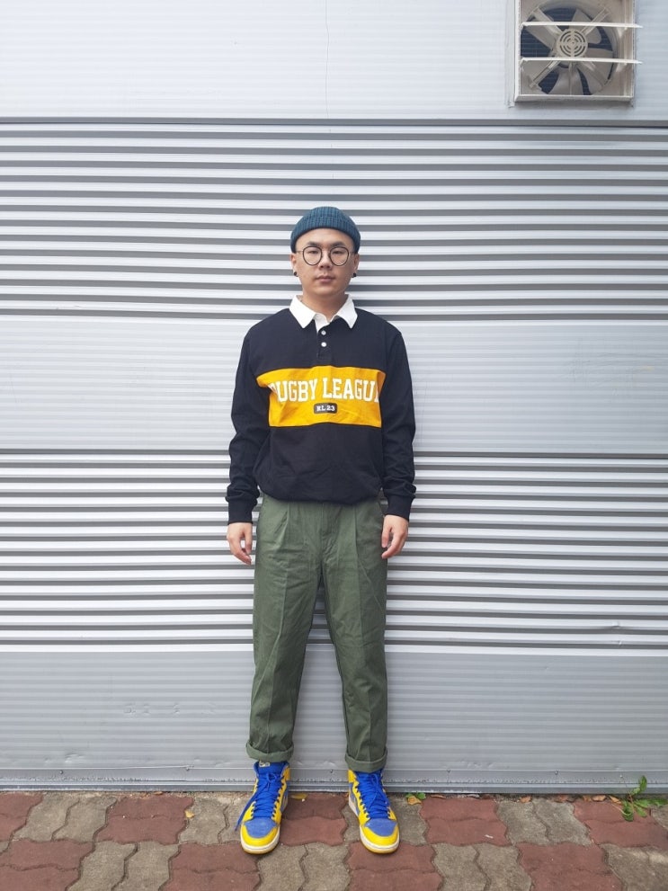  데일리룩 #102 남자가을데일리룩 아메카지룩 와치캡 럭비티 카키바지 조던1 레이니