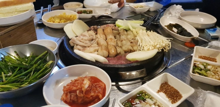  백운동 모범음식점  황소알곱창