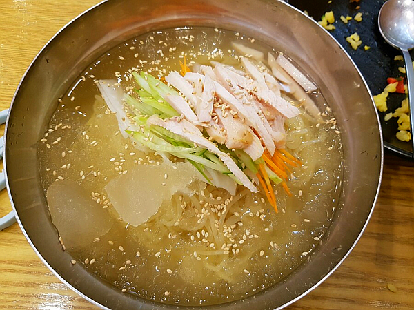  [망우역분식] ' 김가네 상봉점' 빠에야새우볶음밥 / 초계국수 흡입 맛은, 아쉬움