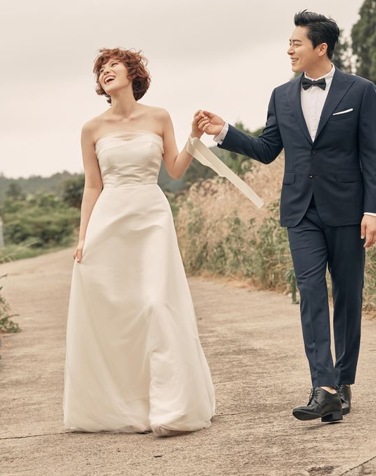  조정석 거미 결혼, 훈훈한 댓글들!