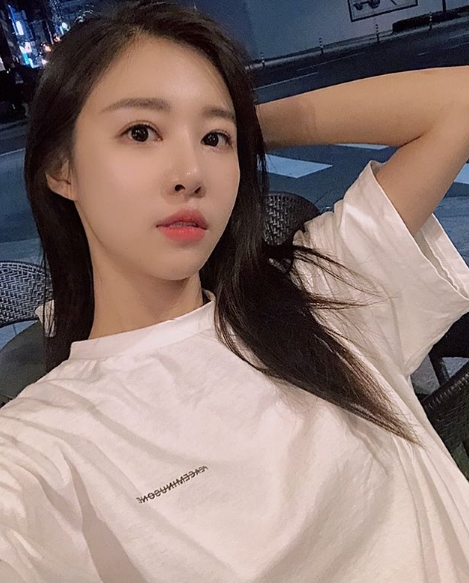  아프리카 TV BJ 크레용팝 엘린 너무 이뻐진 근황~